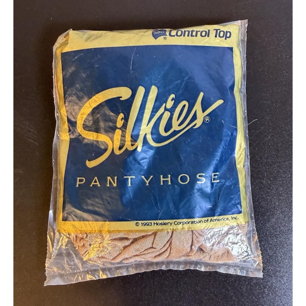 NOS 1993 Silkies Control Top Panythose 105 Medium Nude